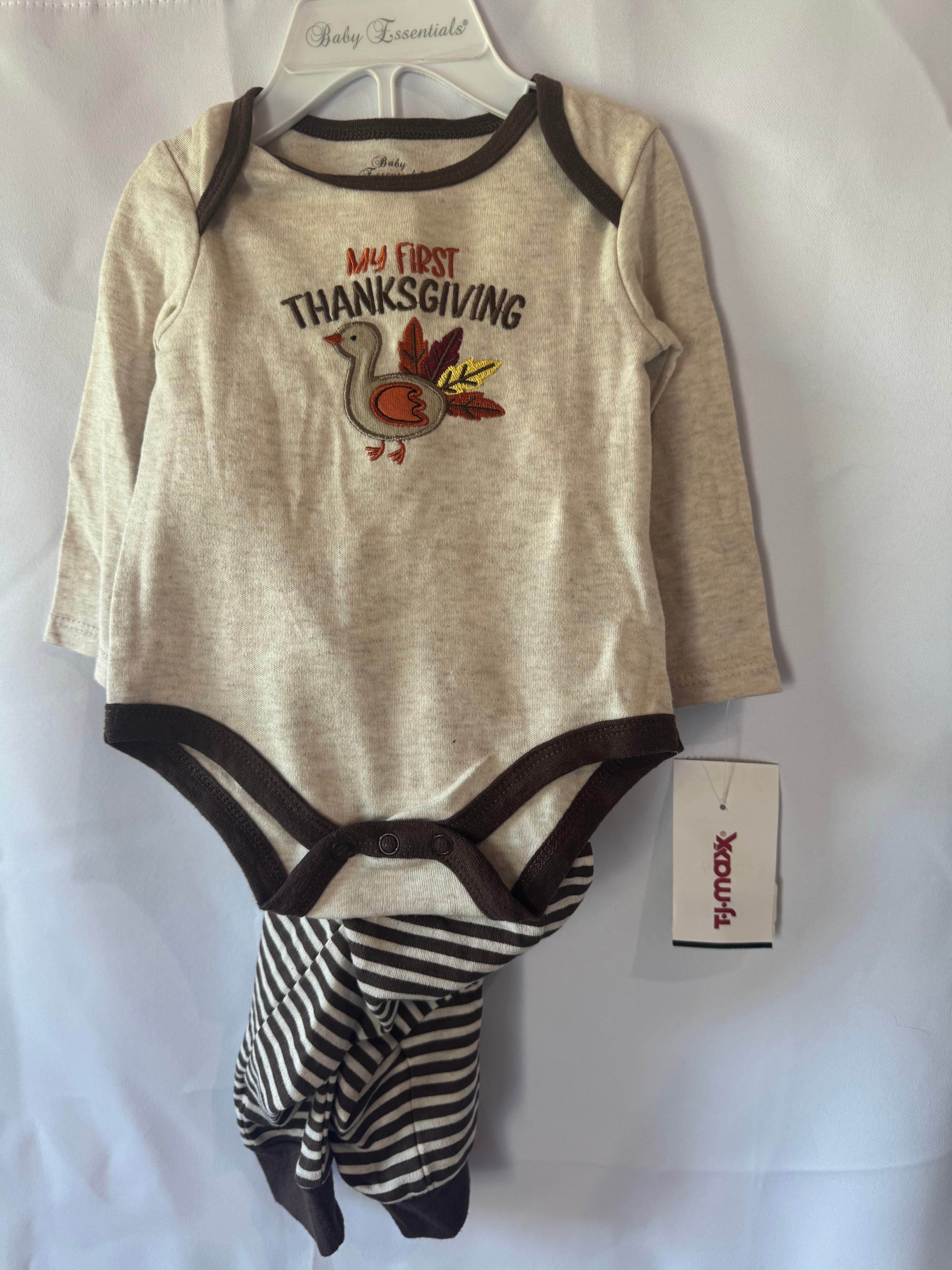 Baby essential 6mo my first Thanksgiving 3 piece outfit 